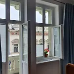 Prestige Piotrkowska 82 - Wyjatkowy Widok Na Deptak Lodz