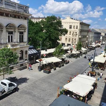 Апартаменты Prestige Piotrkowska 82 - Wyjatkowy Widok Na Deptak 3*