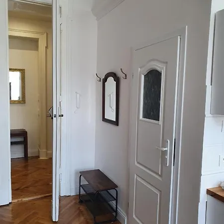 Prestige Piotrkowska 82 - Wyjatkowy Widok Na Deptak 3*