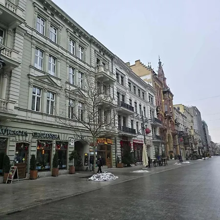 Prestige Piotrkowska 82 - Wyjatkowy Widok Na Deptak Апартаменты Лодзь