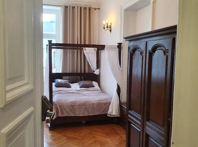 Prestige Piotrkowska 82 - Wyjatkowy Widok Na Deptak Appartement