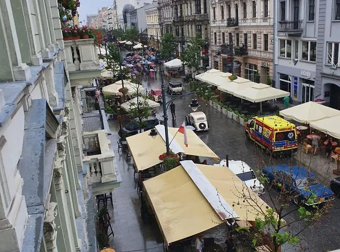 Prestige Piotrkowska 82 - Wyjatkowy Widok Na Deptak 3*